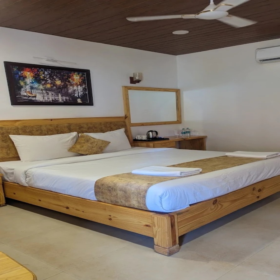 2nd Bedroomver1
