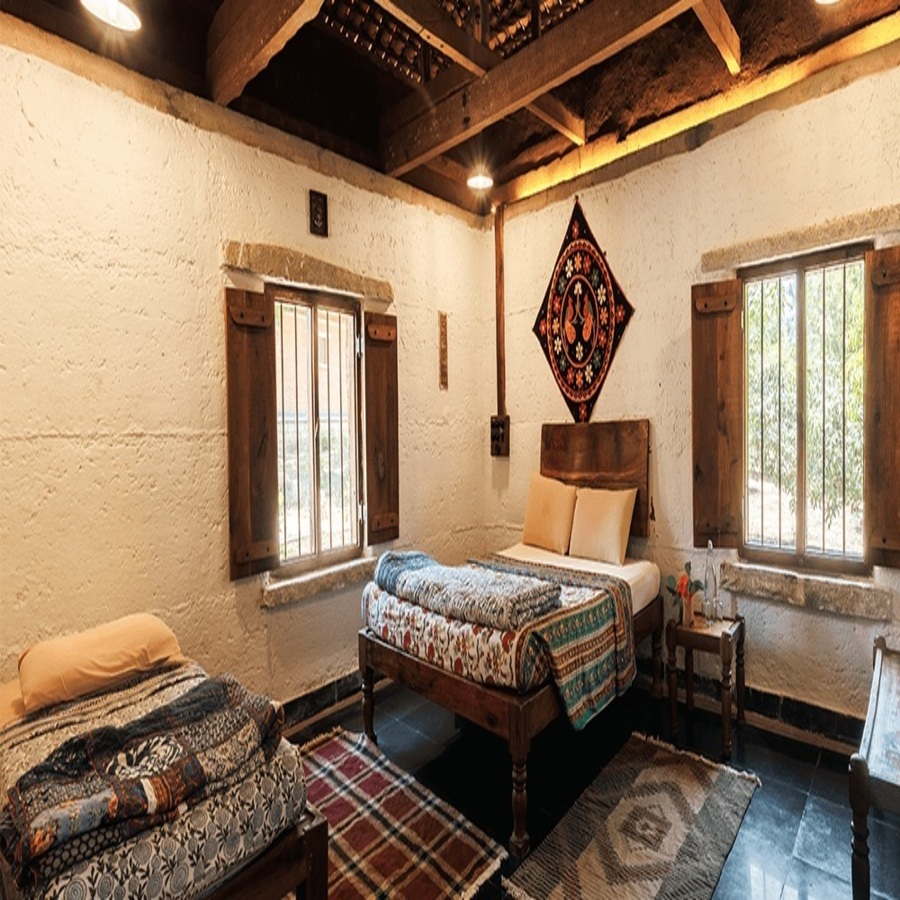 Large Room1