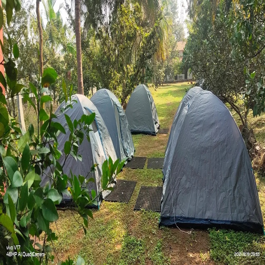 Tents1 (2)