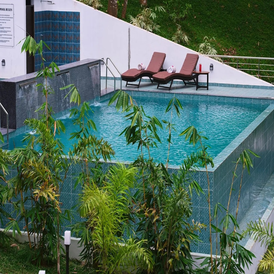 Pool view2ver1