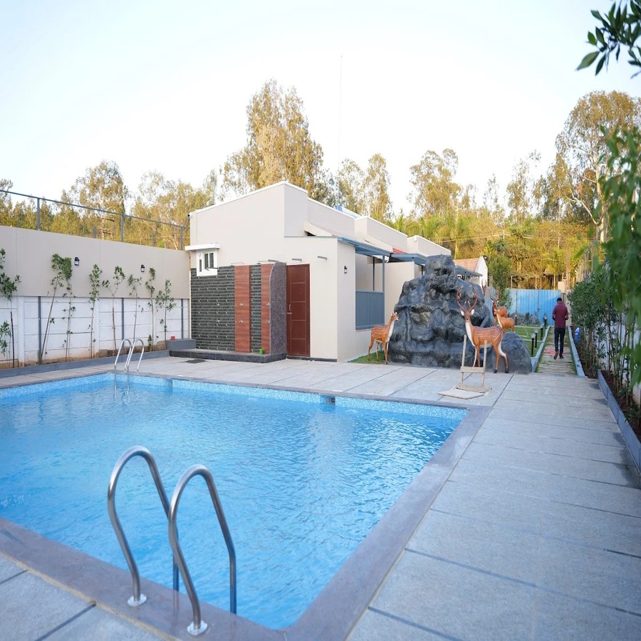 Swimming poolver1