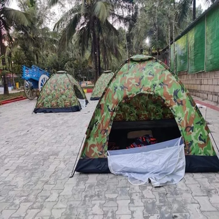 Tents2ver1